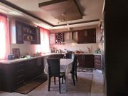 Neapoli Kreta, Neapoli: Geräumige Wohnung zu verkaufen Wohnung kaufen